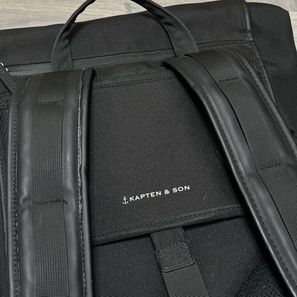 Kapten & Son Lund Pro All Black Backpack - Picture 6 of 16